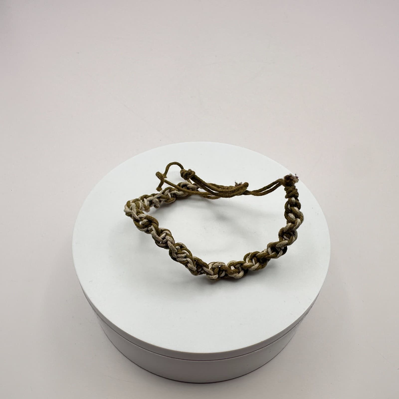 Vintage 90s Braided Hemp Bracelet Macrame Boho Classic Fashion Women's Jewelry - Thumbnail 6