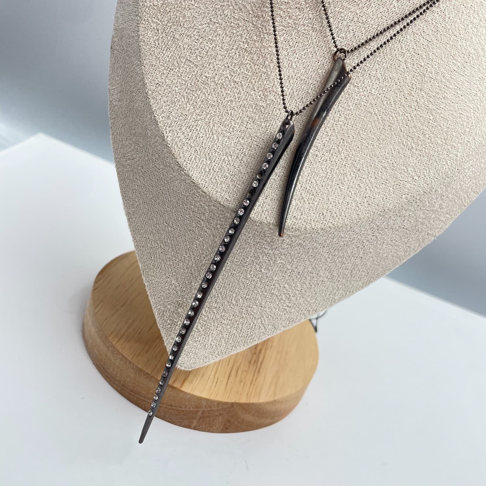 Vintage Y2K Gunmetal Double Layer Spike Rhinestone Horn Pendant Necklace Jewelry - Thumbnail 4