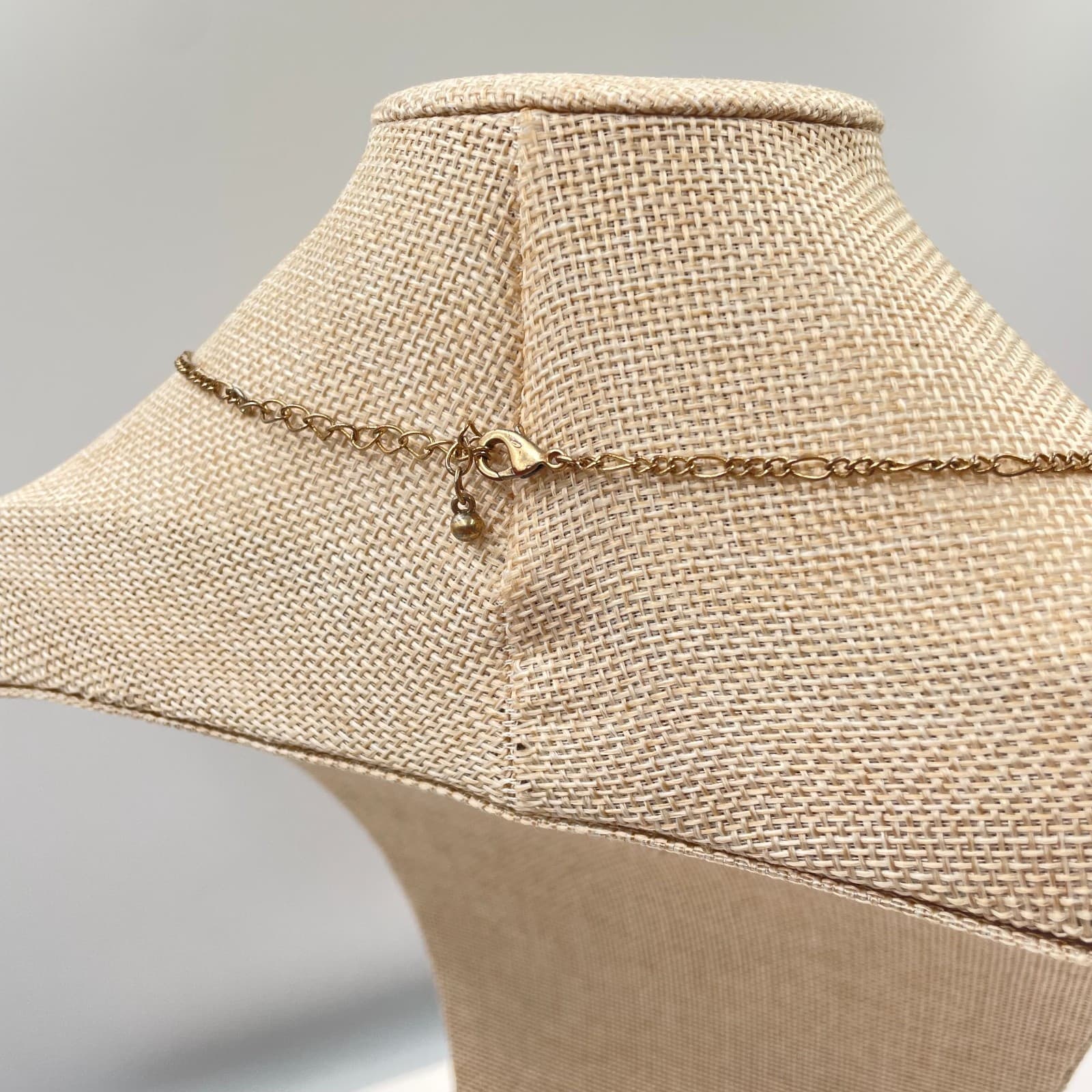 Gold Filigree Leaf Pendant Necklace Oversized Long Chain Boho Statement Jewelry - Thumbnail 6