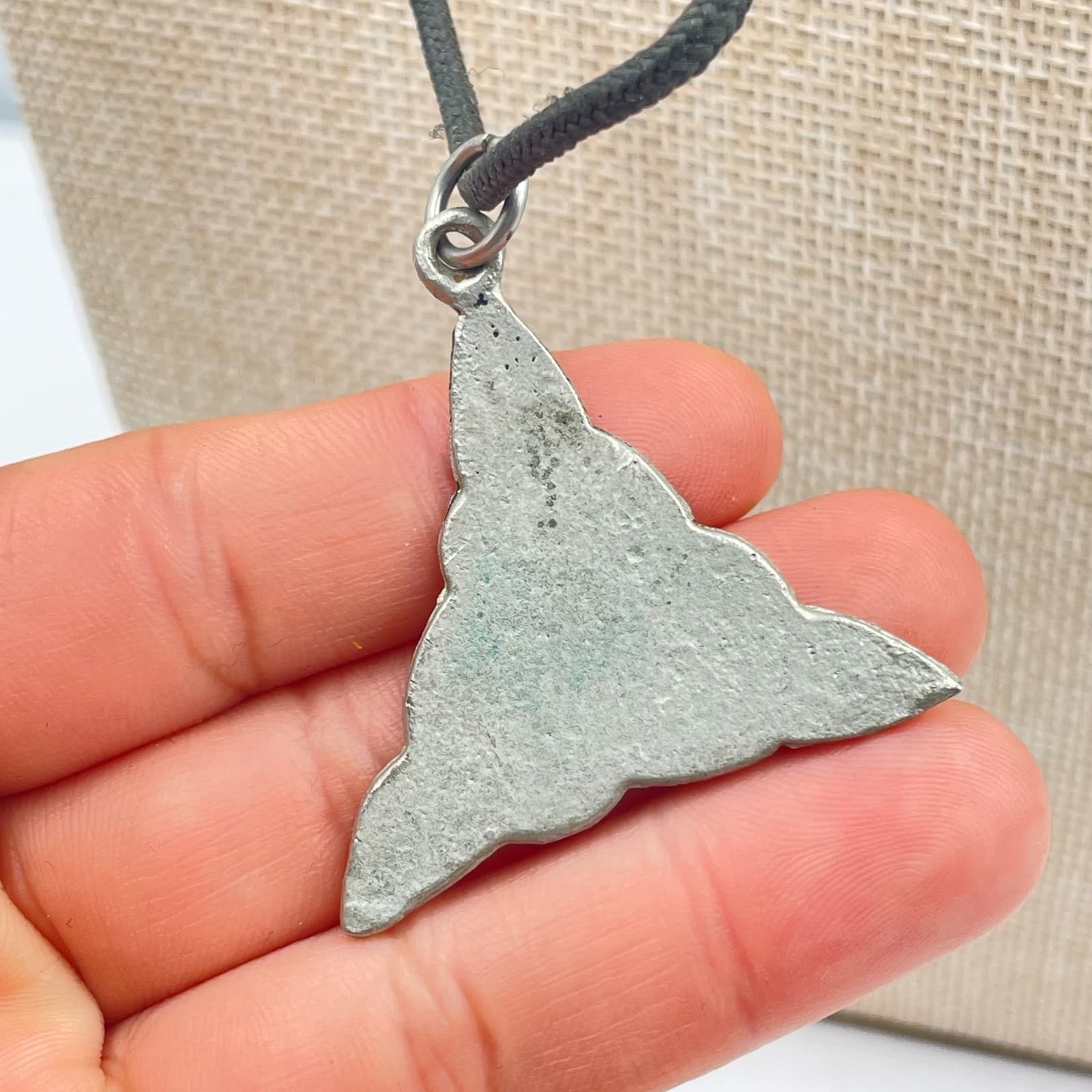 Vintage Celtic Trinity Knot Pendant Necklace Triquetra Wiccan Pagan Black Cord - Thumbnail 4