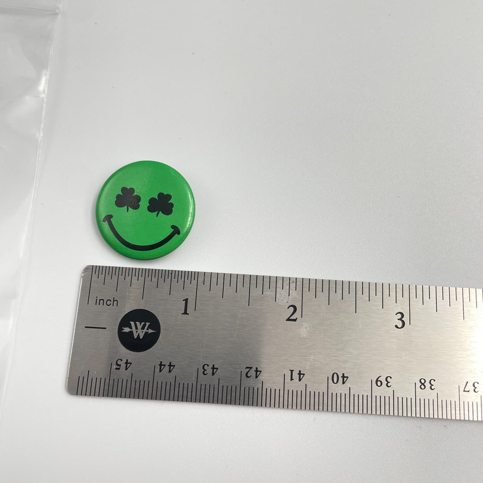 Vintage 80s Hallmark Patrick's Day Pin Shamrock Clover Hearts Smile Face Jewelry - Thumbnail 10