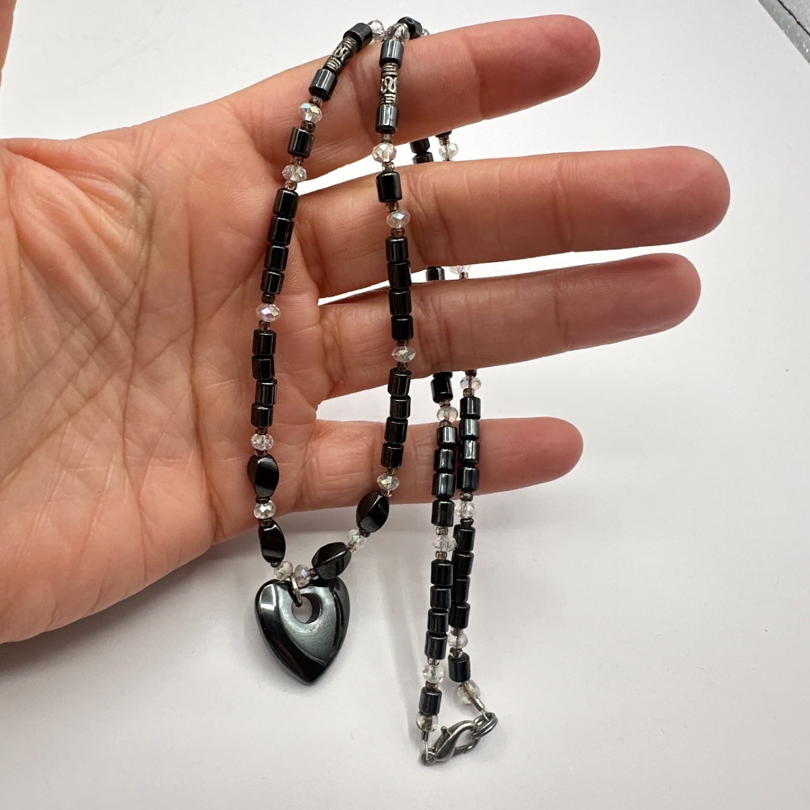 VTG Y2K Silver Tone Black Hematite Beaded Heart Pendant Necklace Women's Jewelry - Thumbnail 6