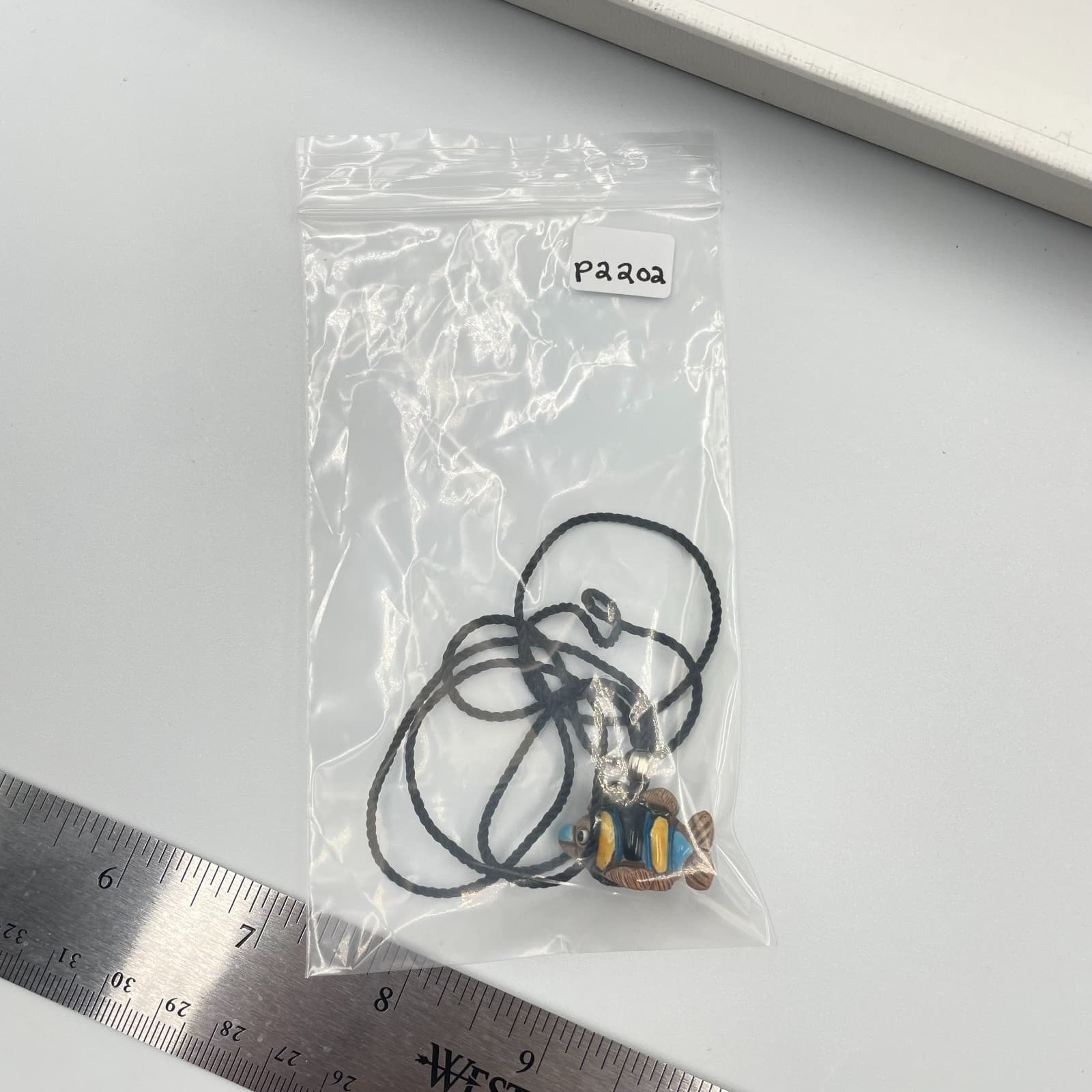 Vintage Hand Painted Ceramic Tropical Fish Pendant Necklace Peru Artisan Jewelry - Thumbnail 9