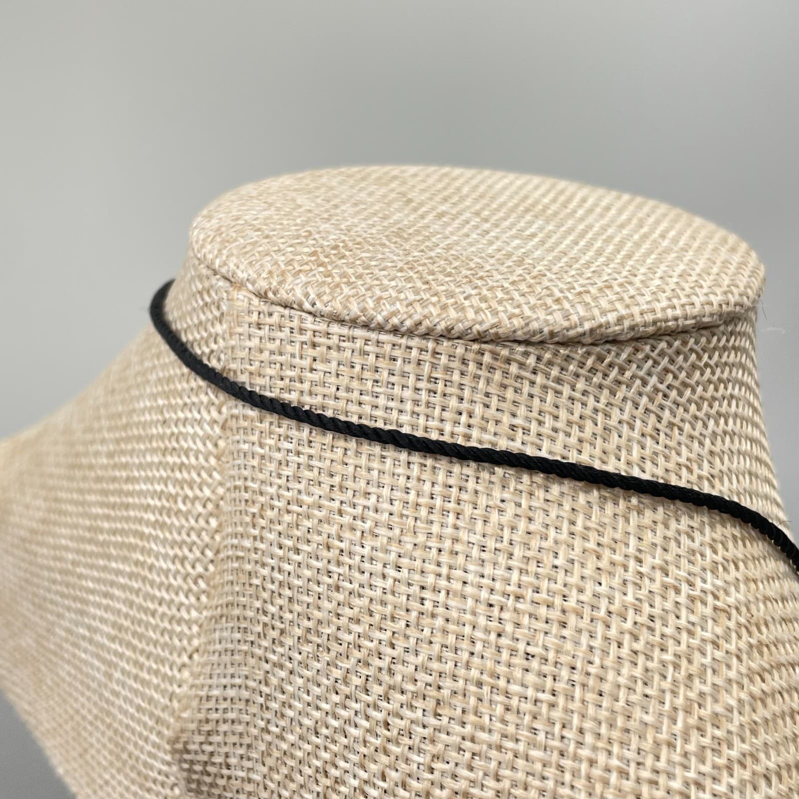 Vintage Hand Painted Ceramic Tropical Fish Pendant Necklace Peru Artisan Jewelry - Thumbnail 6