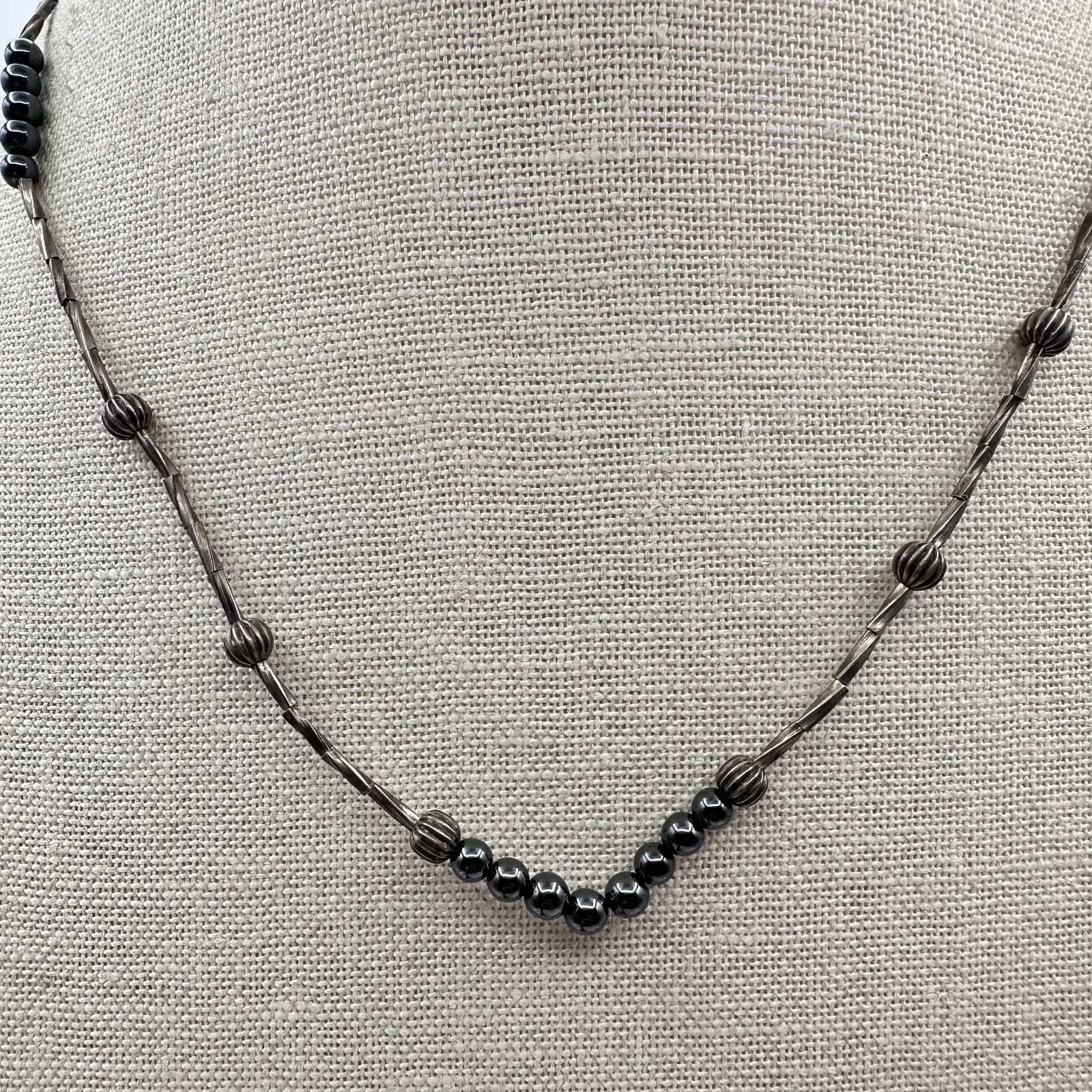 Vintage 90s Hematite SilverTone tube Bead Necklace Metallic Ball Fashion Jewelry - Thumbnail 2