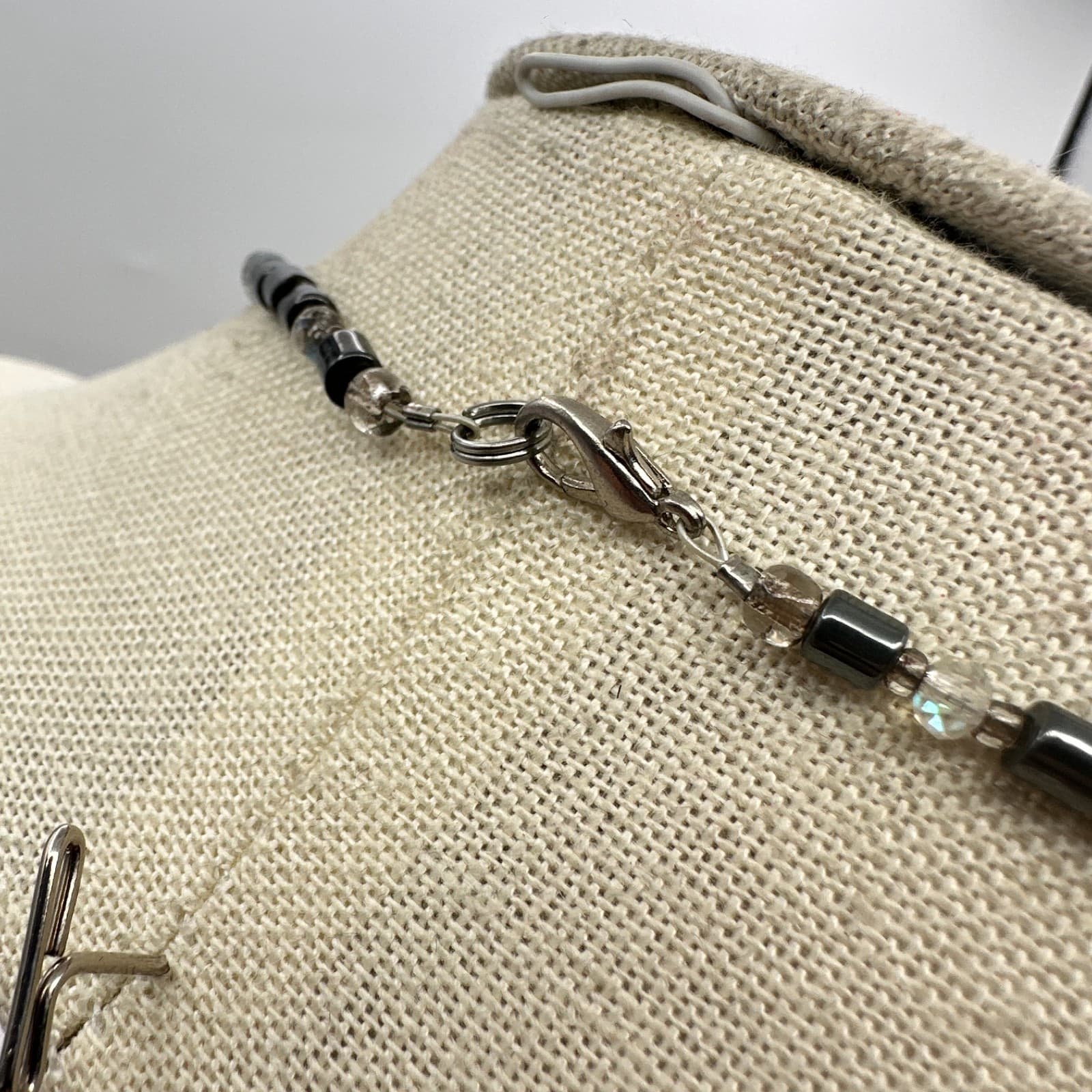 VTG Y2K Silver Tone Black Hematite Beaded Heart Pendant Necklace Women's Jewelry - Thumbnail 5