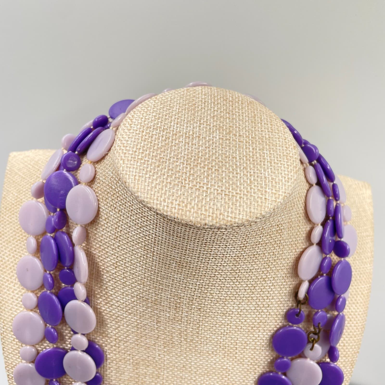 Vintage Purple Mod Multi Strand Necklace Disc Bead Layered Retro Plastic Art - Thumbnail 2