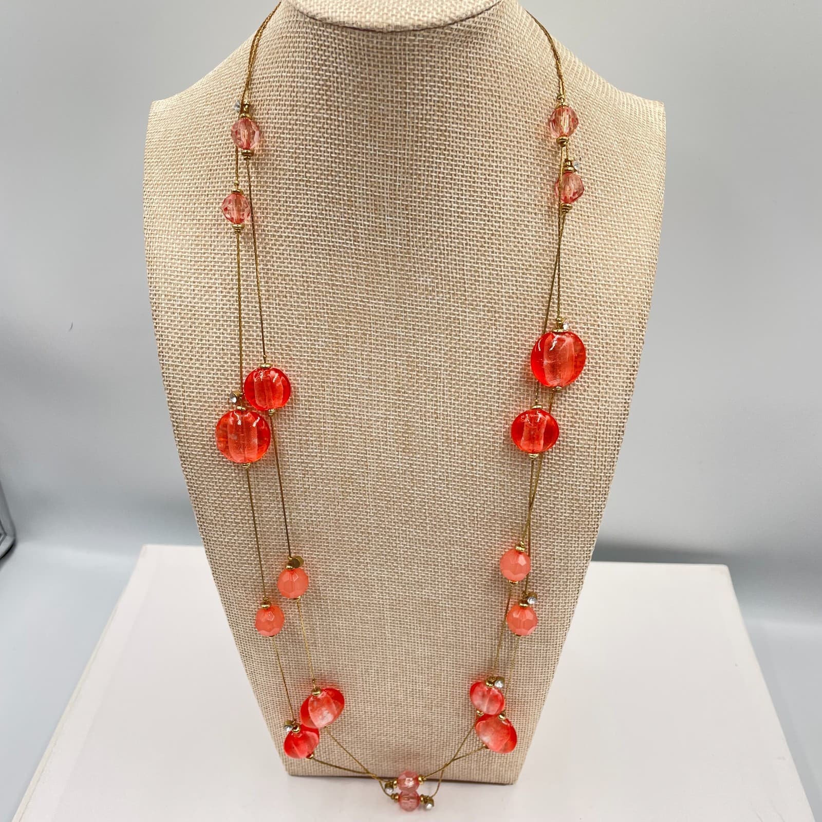 Vintage Coral Pink Art Deco Layered Necklace Murano Style Glass Bead Gold Tone - Image 1