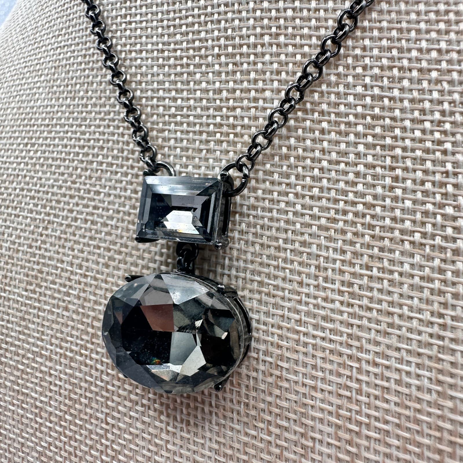 Vintage Y2K Gunmetal Tone Rhinestone Pendant Necklace Statement Women's Jewelry - Thumbnail 5
