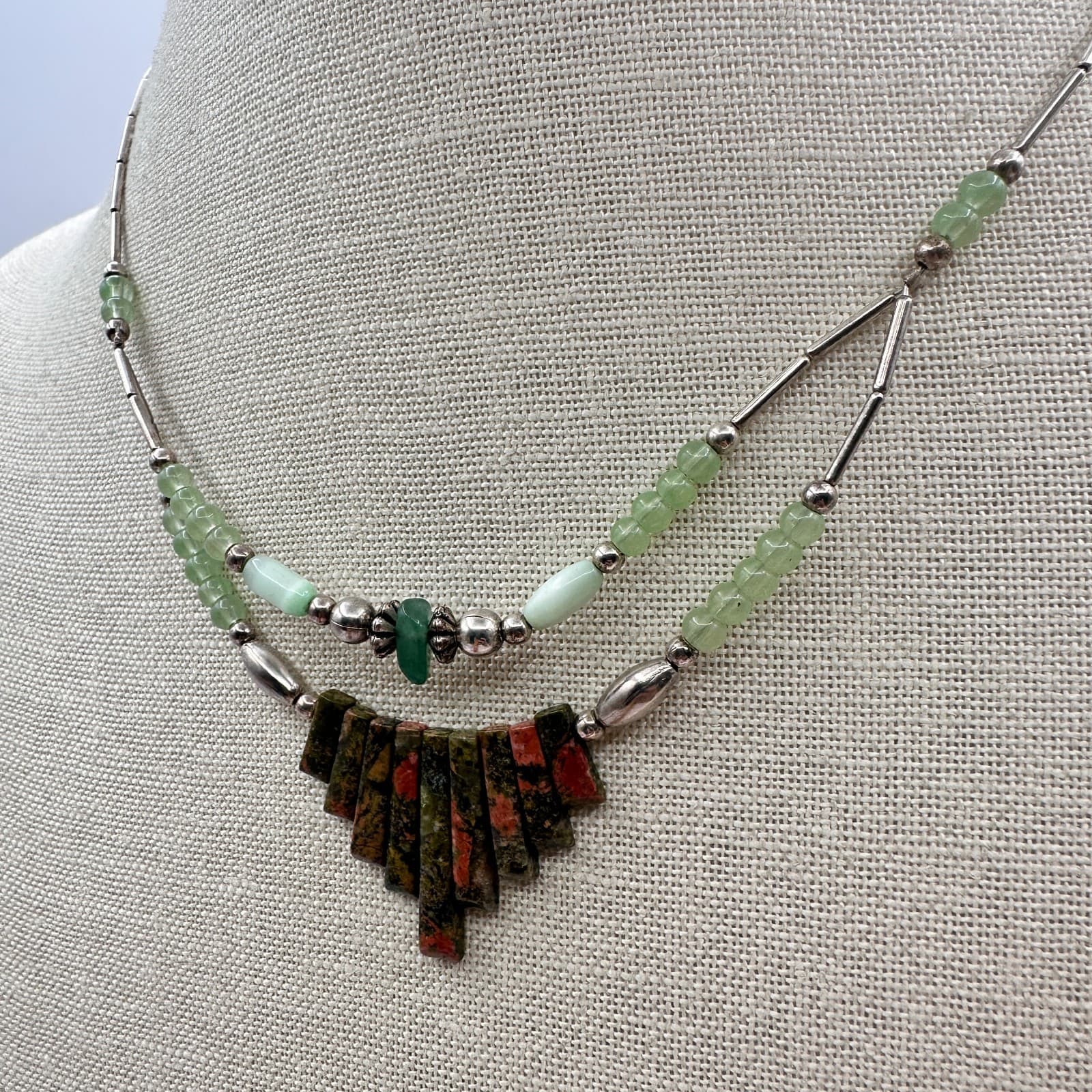 Vintage 80s Silver Tone Southwestern Unakite Green Aventurine Beaded Necklace - Thumbnail 7