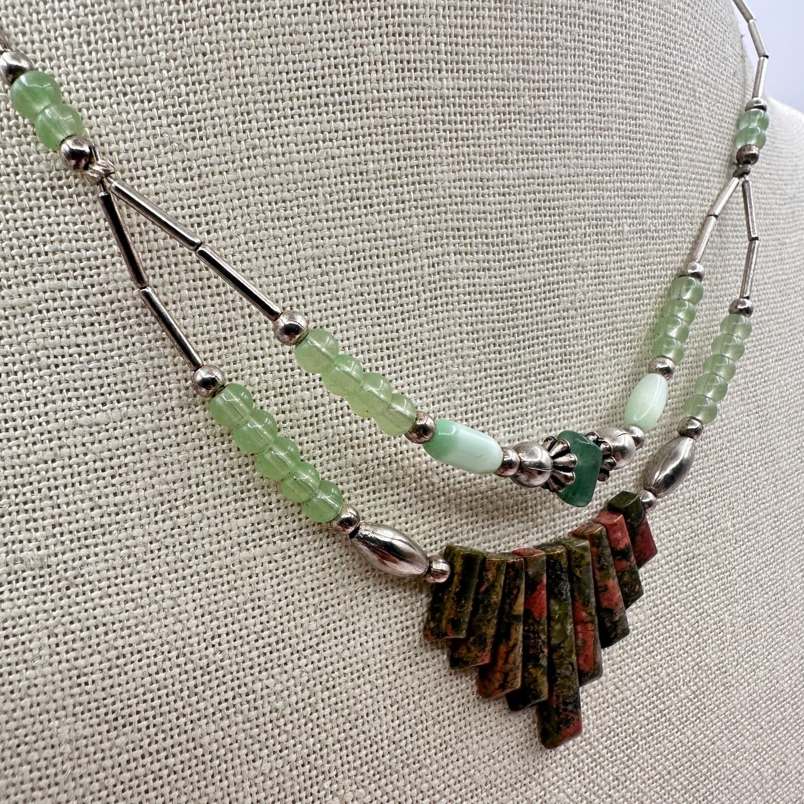 Vintage 80s Silver Tone Southwestern Unakite Green Aventurine Beaded Necklace - Thumbnail 8