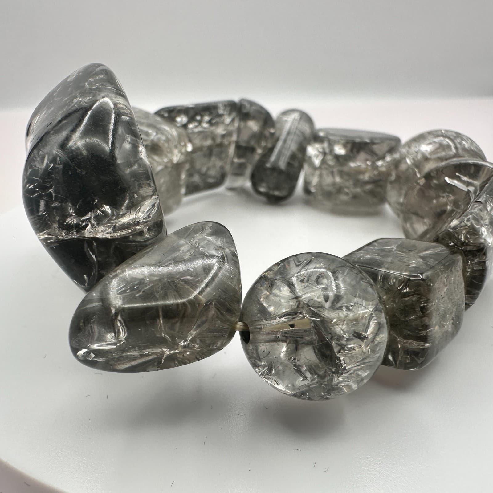 Vintage Y2K Smokey Grey Stretch Beaded Bracelet Women's Classic Fashion Jewelry - Thumbnail 4