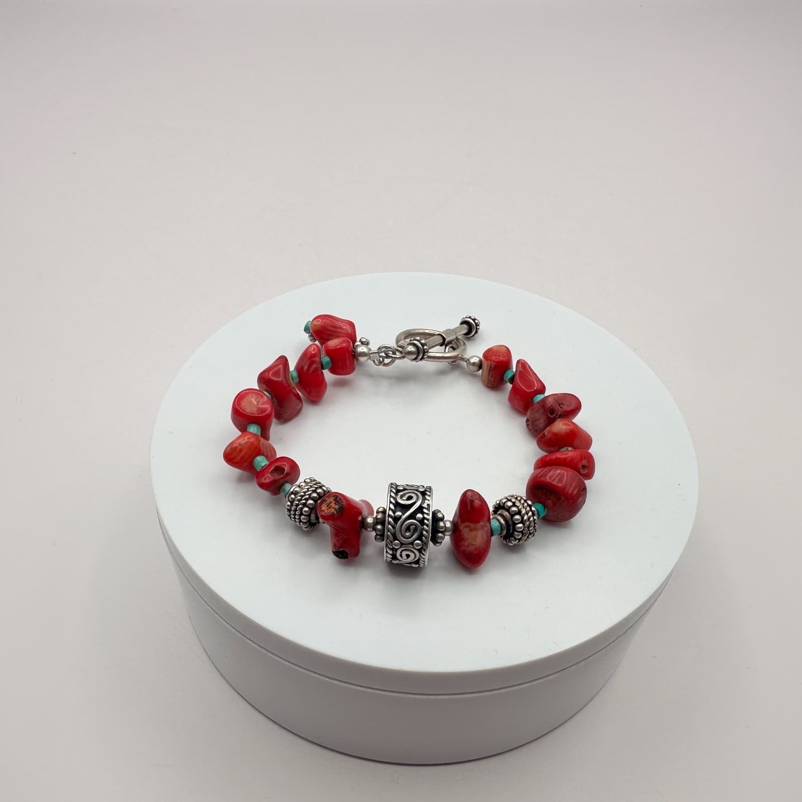 Vintage 90s Silver Tone Boho Red Beaded Bracelet Women's Classic Fashion Jewelry - Thumbnail 4