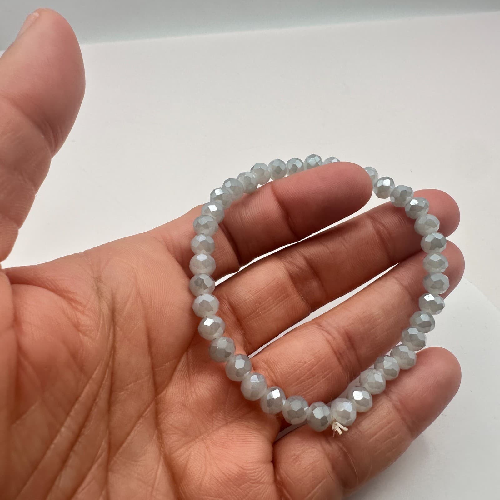 Vintage 90s Gray Faceted Glass Bead Stretch Bracelet Boho Stackable Jewelry - Thumbnail 5