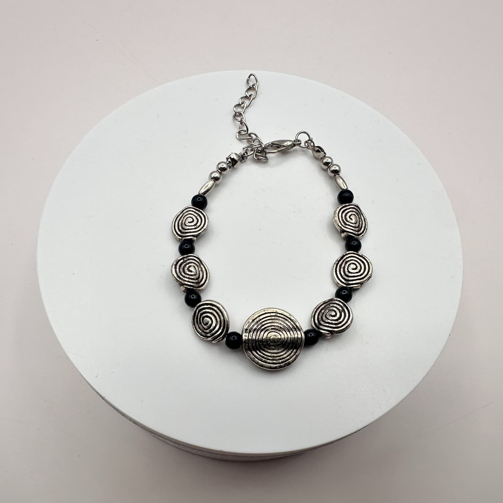Vintage 90s Silver Tone Spiral Disc Bracelet's Black Bead Boho Women's Jewelry - Thumbnail 2