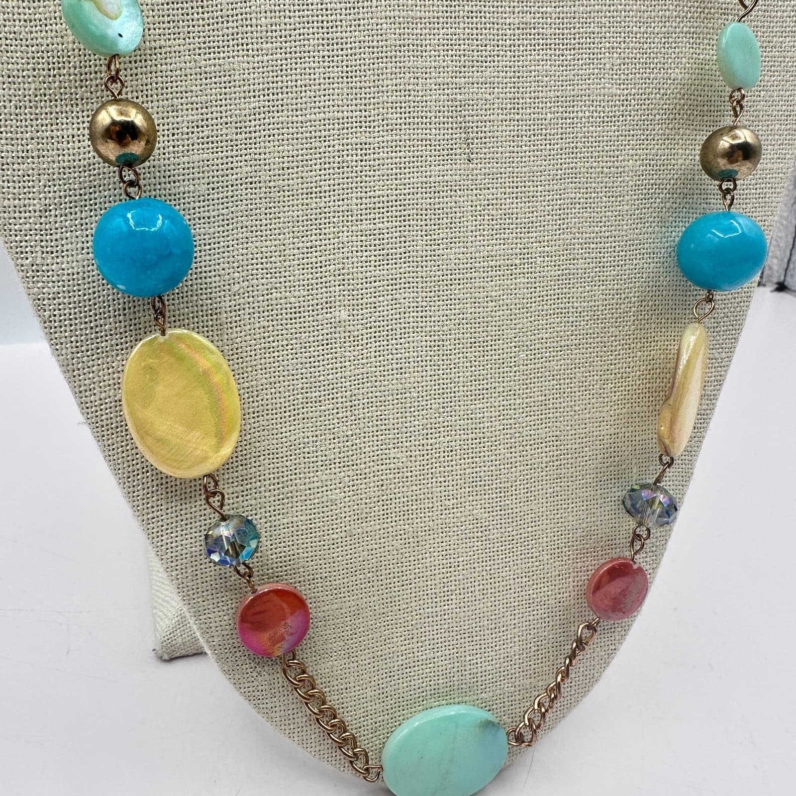 Vintage Y2K Womens Beaded Statement Necklace Iridescent Shell Accents Jewelry - Thumbnail 3
