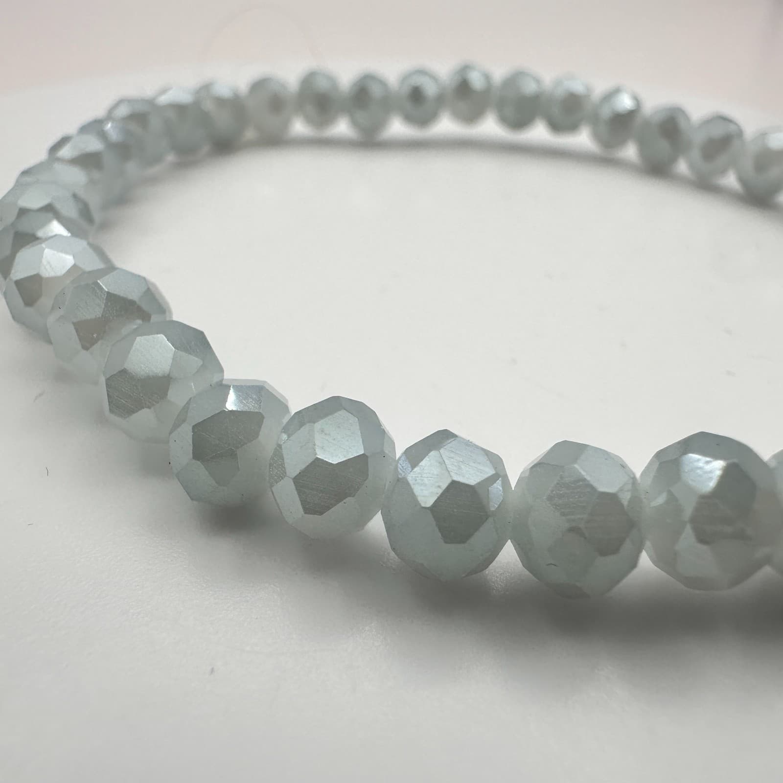 Vintage 90s Gray Faceted Glass Bead Stretch Bracelet Boho Stackable Jewelry - Thumbnail 4