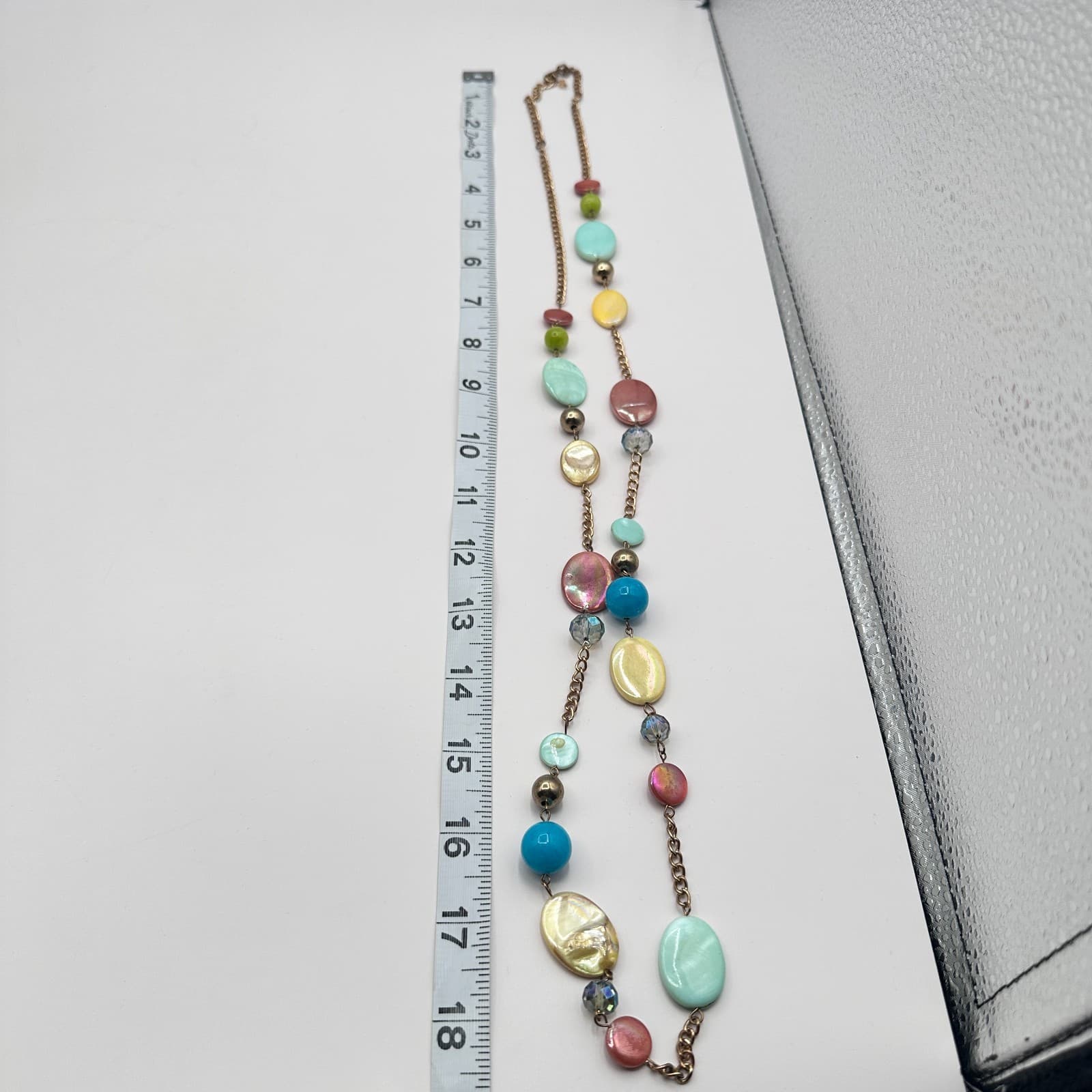 Vintage Y2K Womens Beaded Statement Necklace Iridescent Shell Accents Jewelry - Thumbnail 5