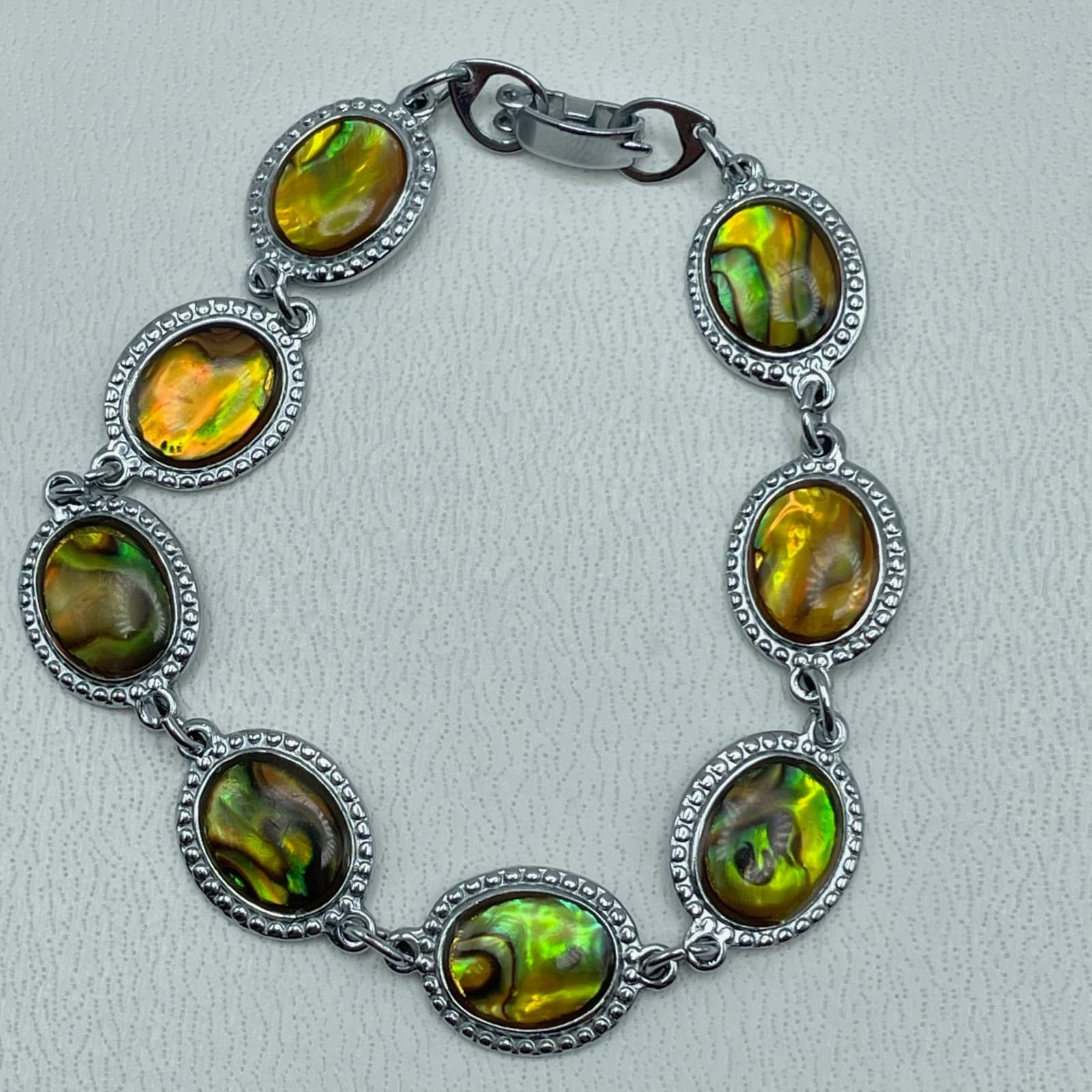 Vintage Y2K Faux Abalone Shell Bracelet Silver Tone Oval Link Statement Jewelry - Thumbnail 8