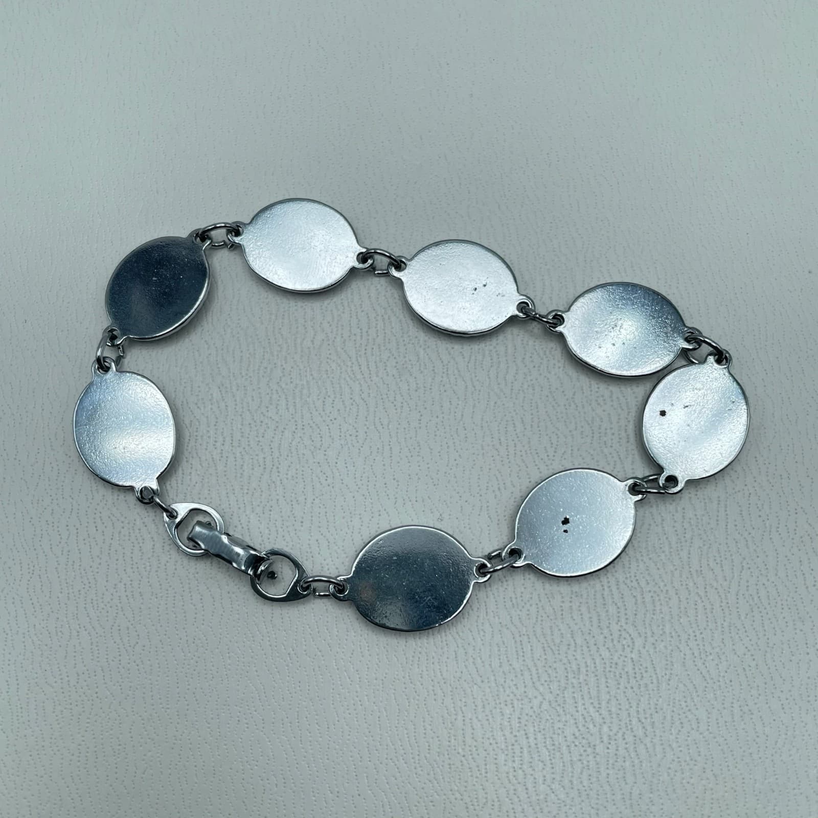 Vintage Y2K Faux Abalone Shell Bracelet Silver Tone Oval Link Statement Jewelry - Thumbnail 2