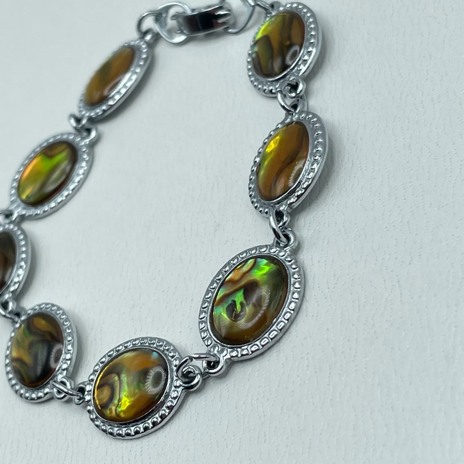 Vintage Y2K Faux Abalone Shell Bracelet Silver Tone Oval Link Statement Jewelry - Thumbnail 6