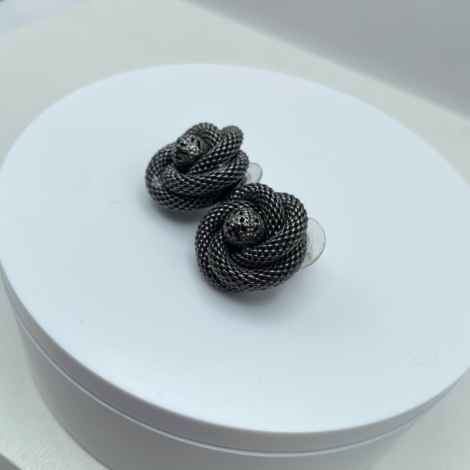 Vintage 80s Dark Silver Tone Mesh Rose Stud Earrings Women's Jewelry - Thumbnail 2