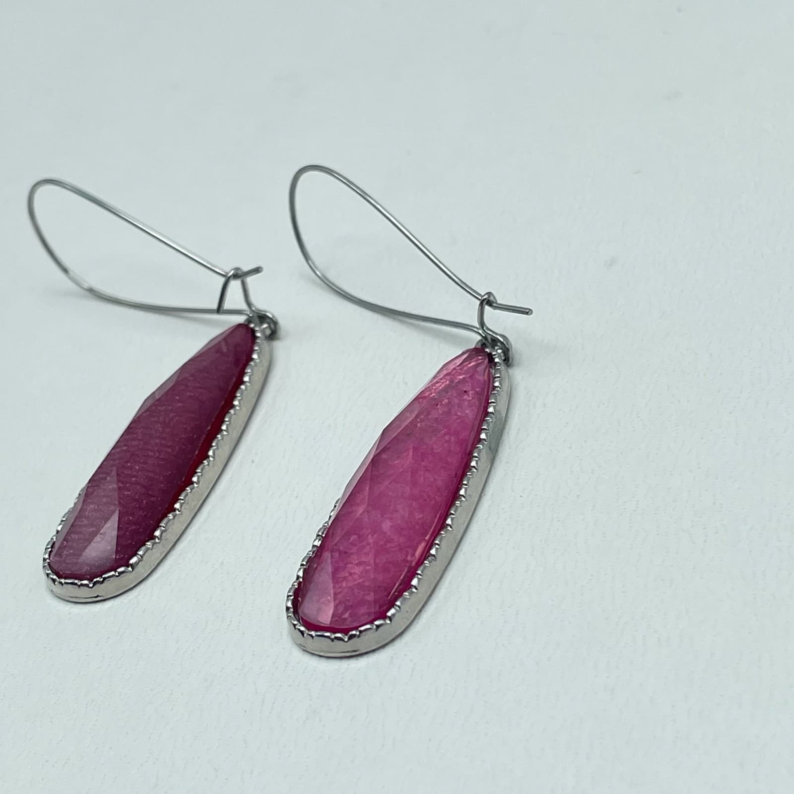 Vintage Y2K Pink Teardrop Plastic Dangle Earrings Silver Tone Boho Jewelry - Thumbnail 6