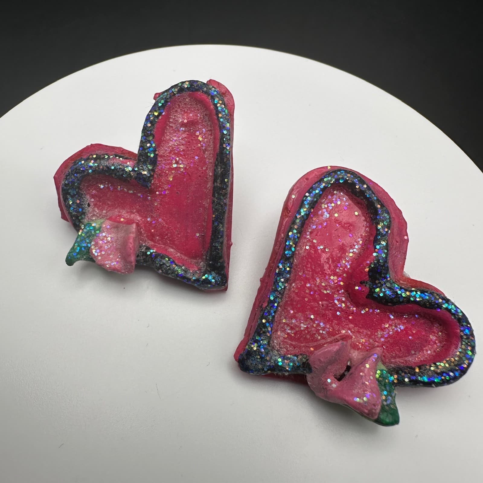 Vintage 90s Neon Pink Glitter Heart Post Stud Earrings Grunge Statement Jewelry - Thumbnail 3
