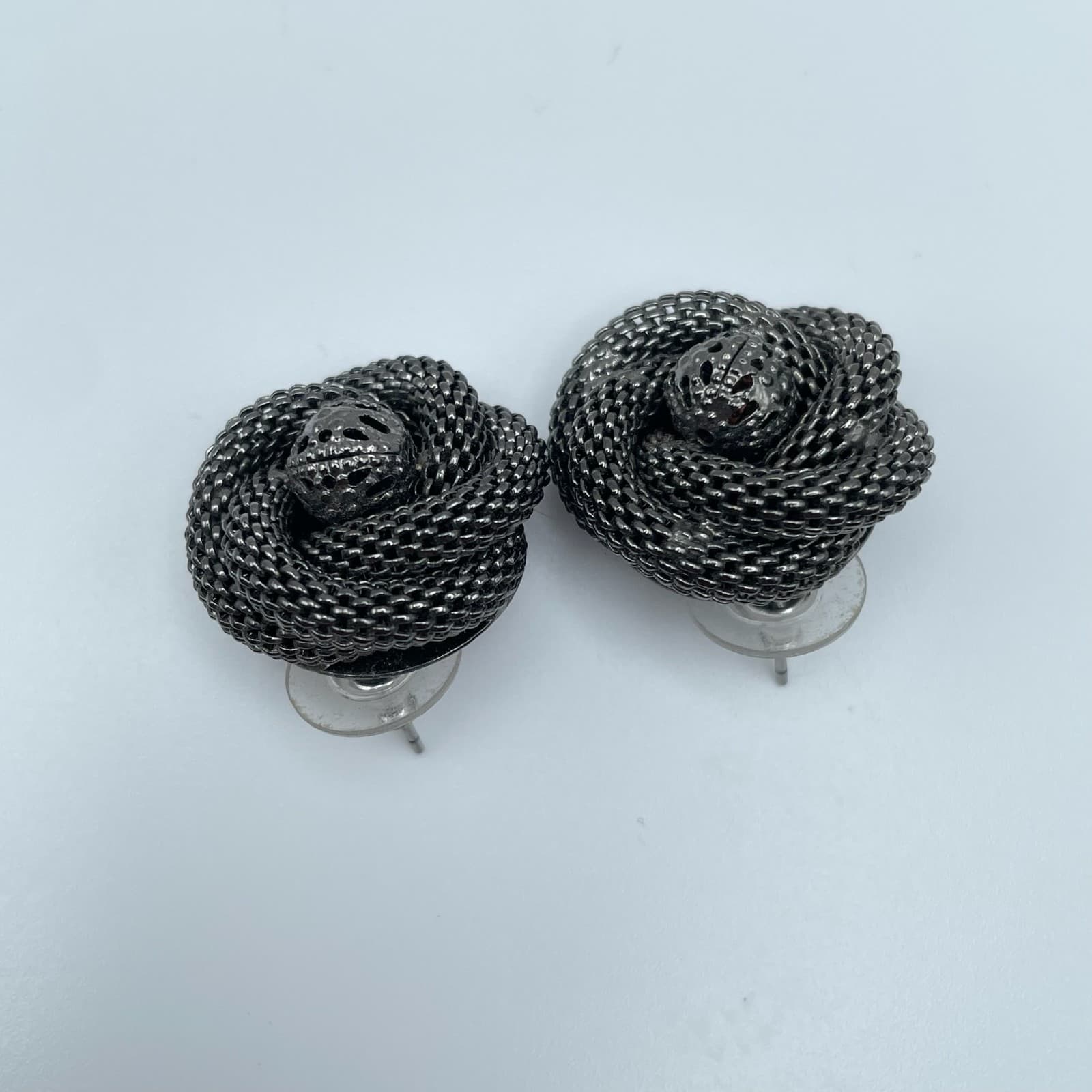 Vintage 80s Dark Silver Tone Mesh Rose Stud Earrings Women's Jewelry - Thumbnail 8