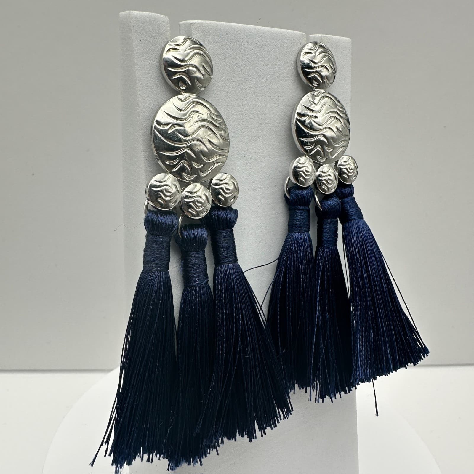 Vintage 90s Silver Tone Navy Blue Tassel Dangle Earrings Women's Jewelry - Thumbnail 2