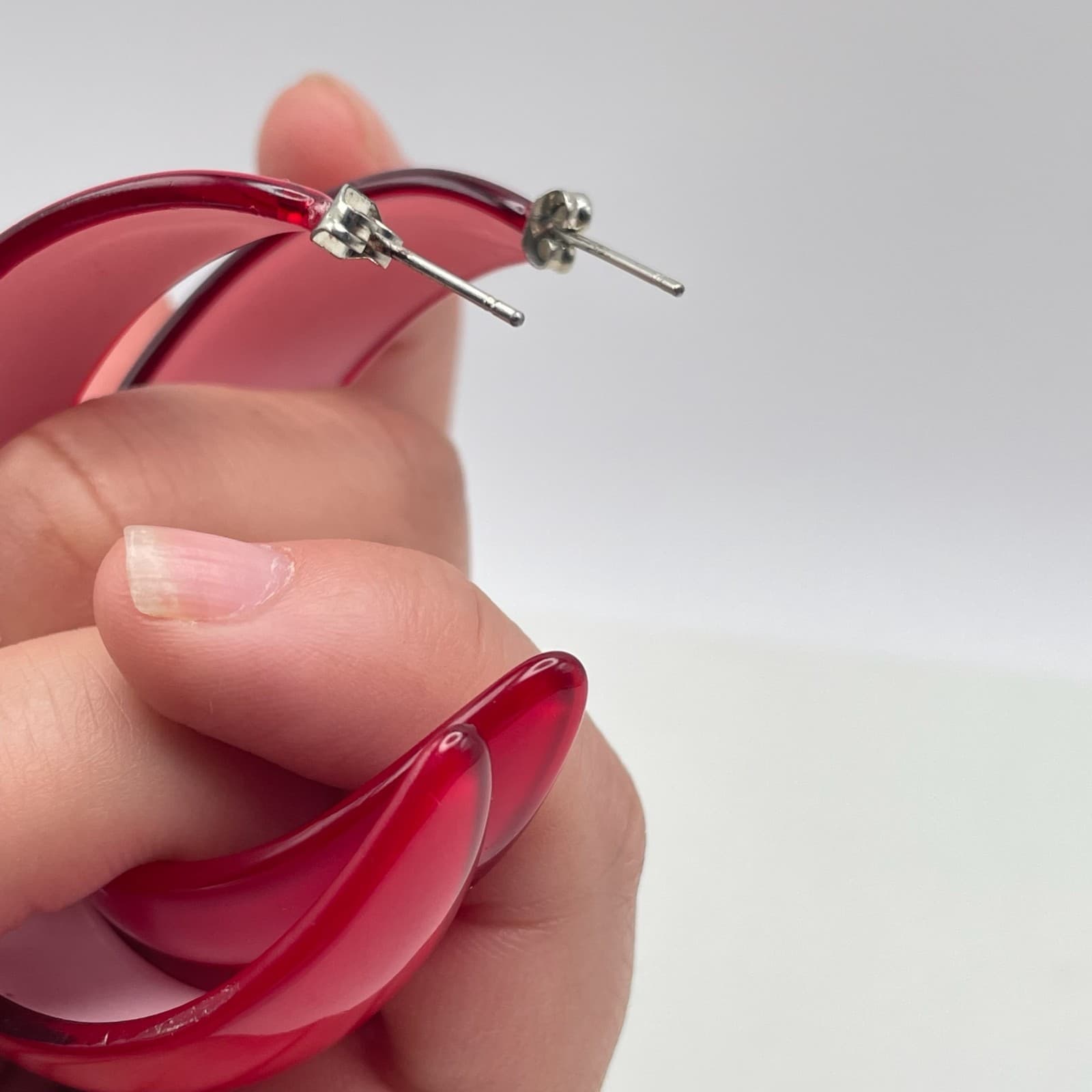 Vintage Y2K Red Painted Resin Half Hoop Earrings Chunky Acrylic Women's Jewelry - Thumbnail 11