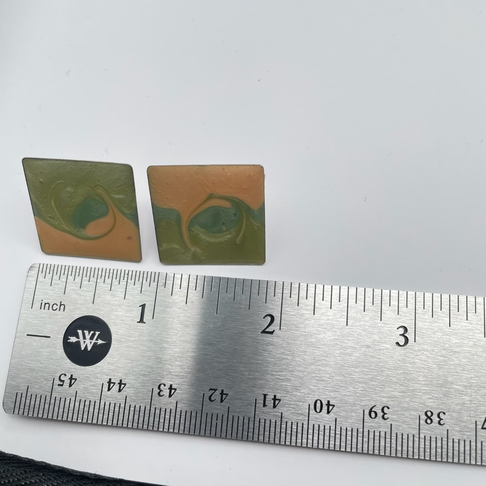 Vintage 80s Enamel Square Stud Earrings Abstract Green Tan Swirl Boho Statement - Thumbnail 10