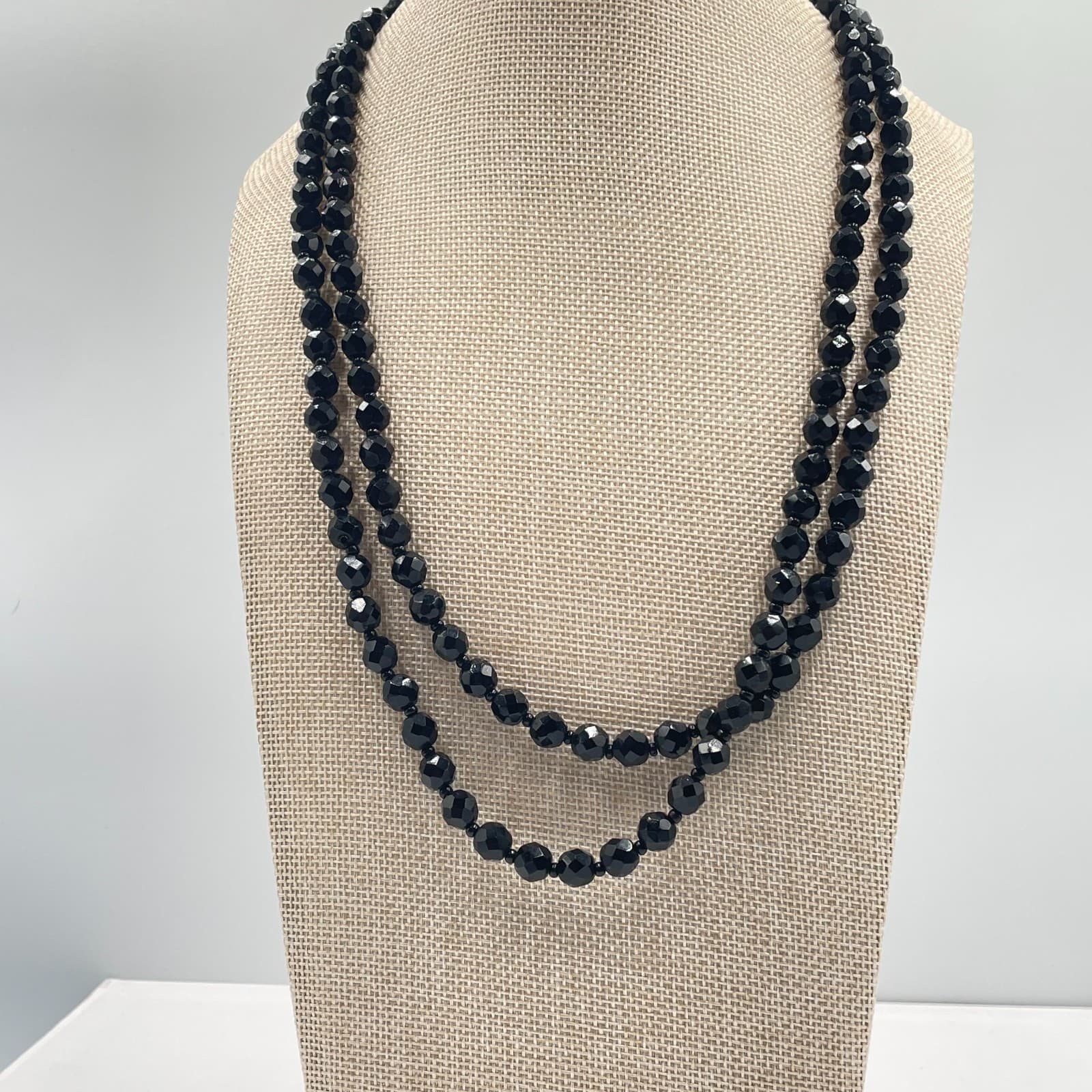 Vintage Black Faceted Round Double Strand French Jet Beaded Push Lock Necklace - Thumbnail 7