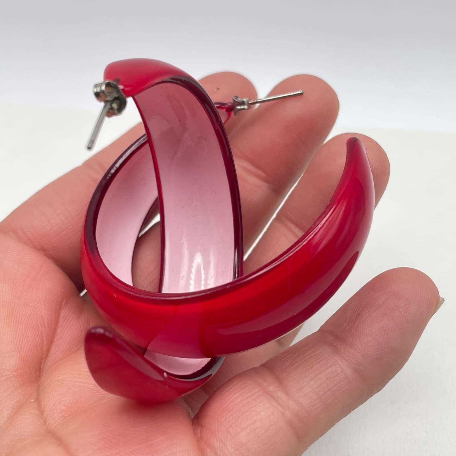 Vintage Y2K Red Painted Resin Half Hoop Earrings Chunky Acrylic Women's Jewelry - Thumbnail 7