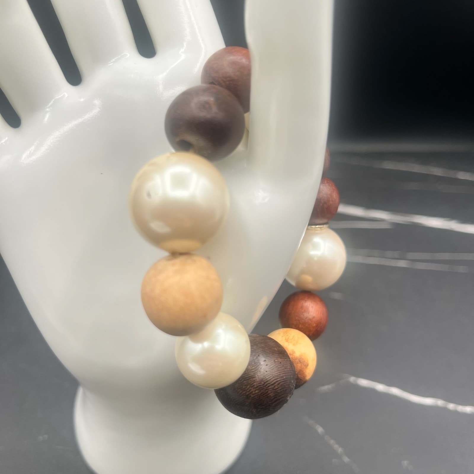 Vintage 90s Chunky Wood Faux Pearl Stretch Bead Bracelet Statement Jewelry - Thumbnail 4