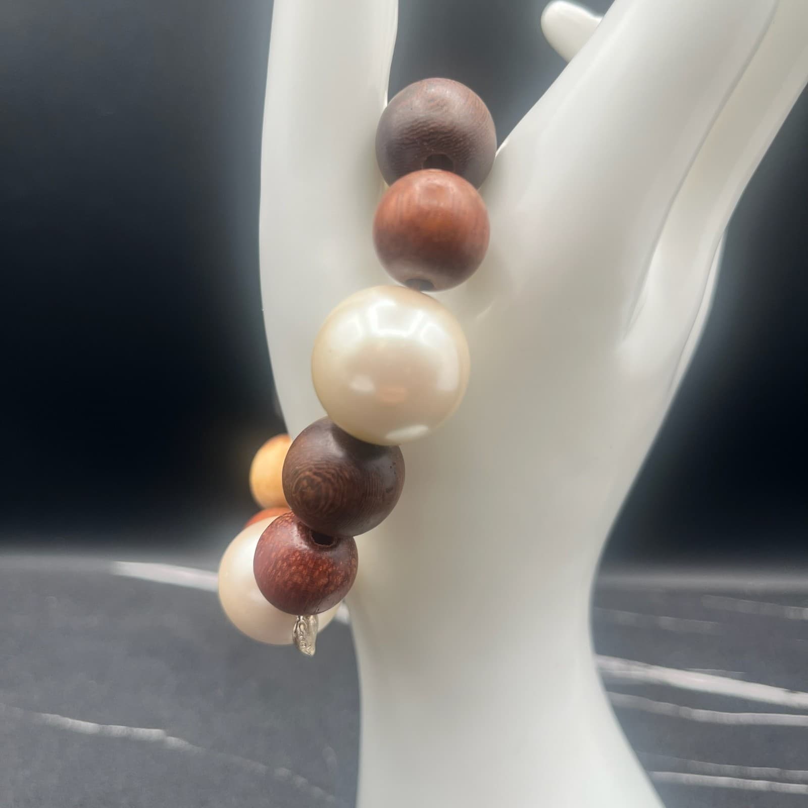 Vintage 90s Chunky Wood Faux Pearl Stretch Bead Bracelet Statement Jewelry - Thumbnail 2