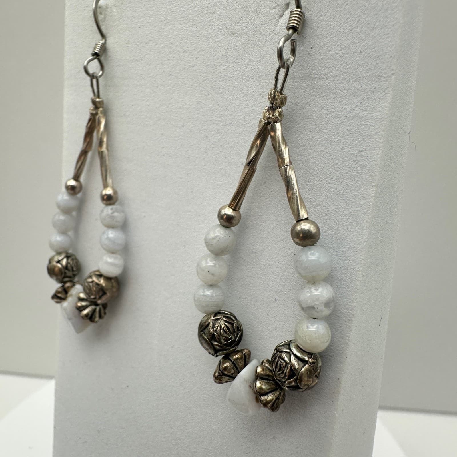 VTG 90s Boho Teardrop White Stone Beaded Earrings Silver Tone Women's Jewelry - Thumbnail 4