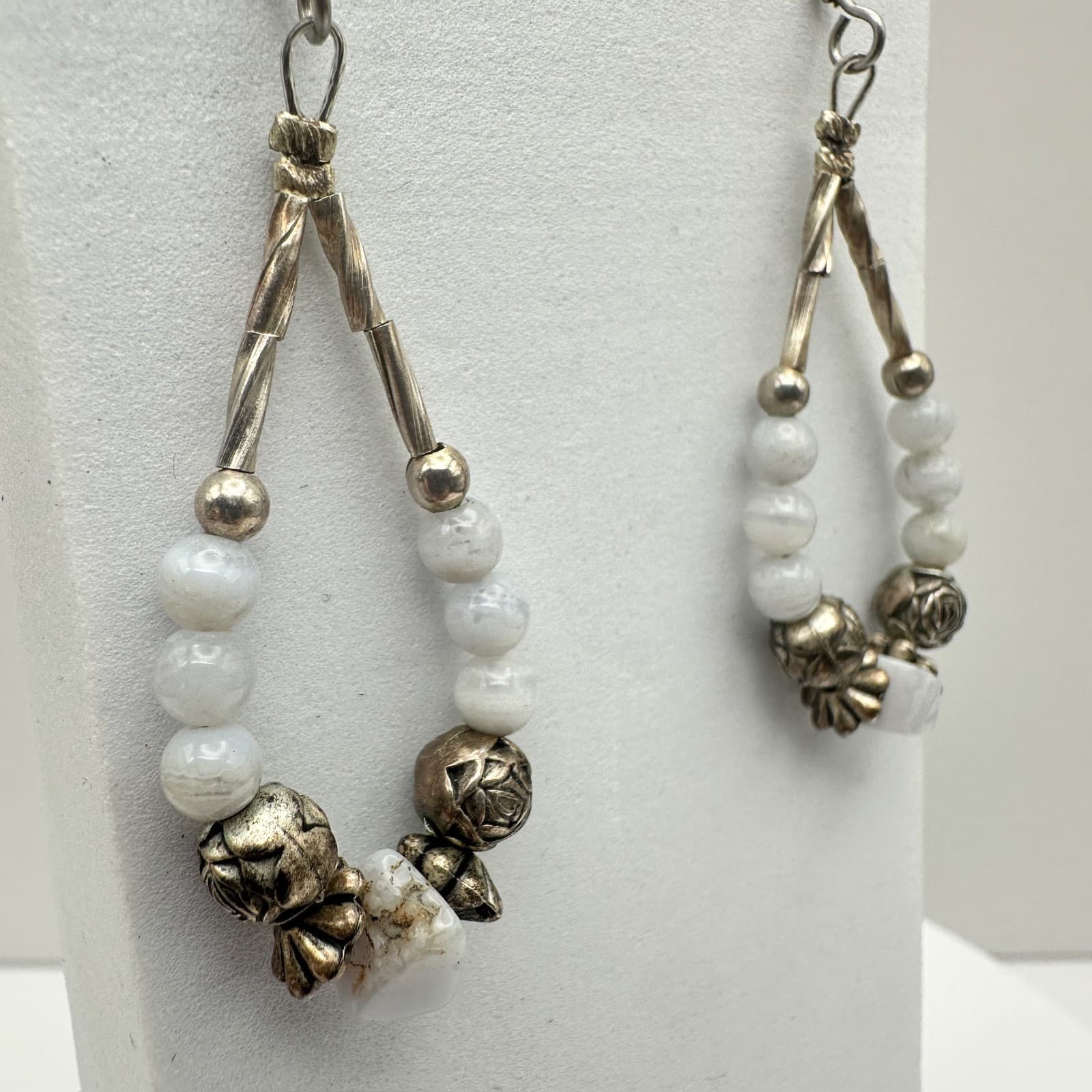 VTG 90s Boho Teardrop White Stone Beaded Earrings Silver Tone Women's Jewelry - Thumbnail 3