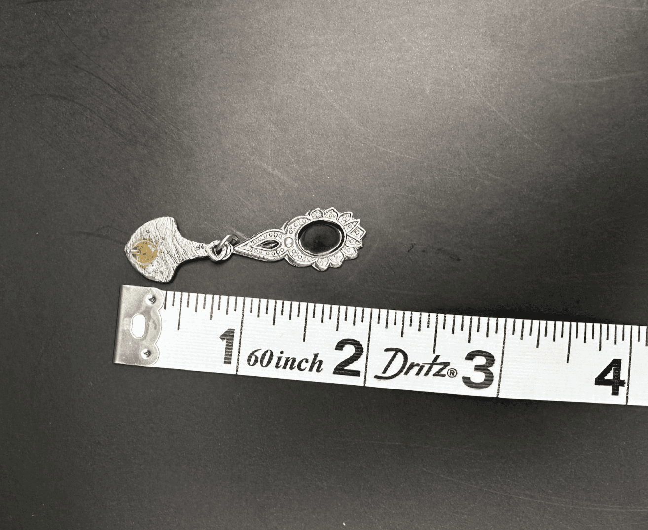 Vintage Y2K 90s Dangle Drop Earrings Black Enamel Silver Tone Ornate Jewelry - Thumbnail 8