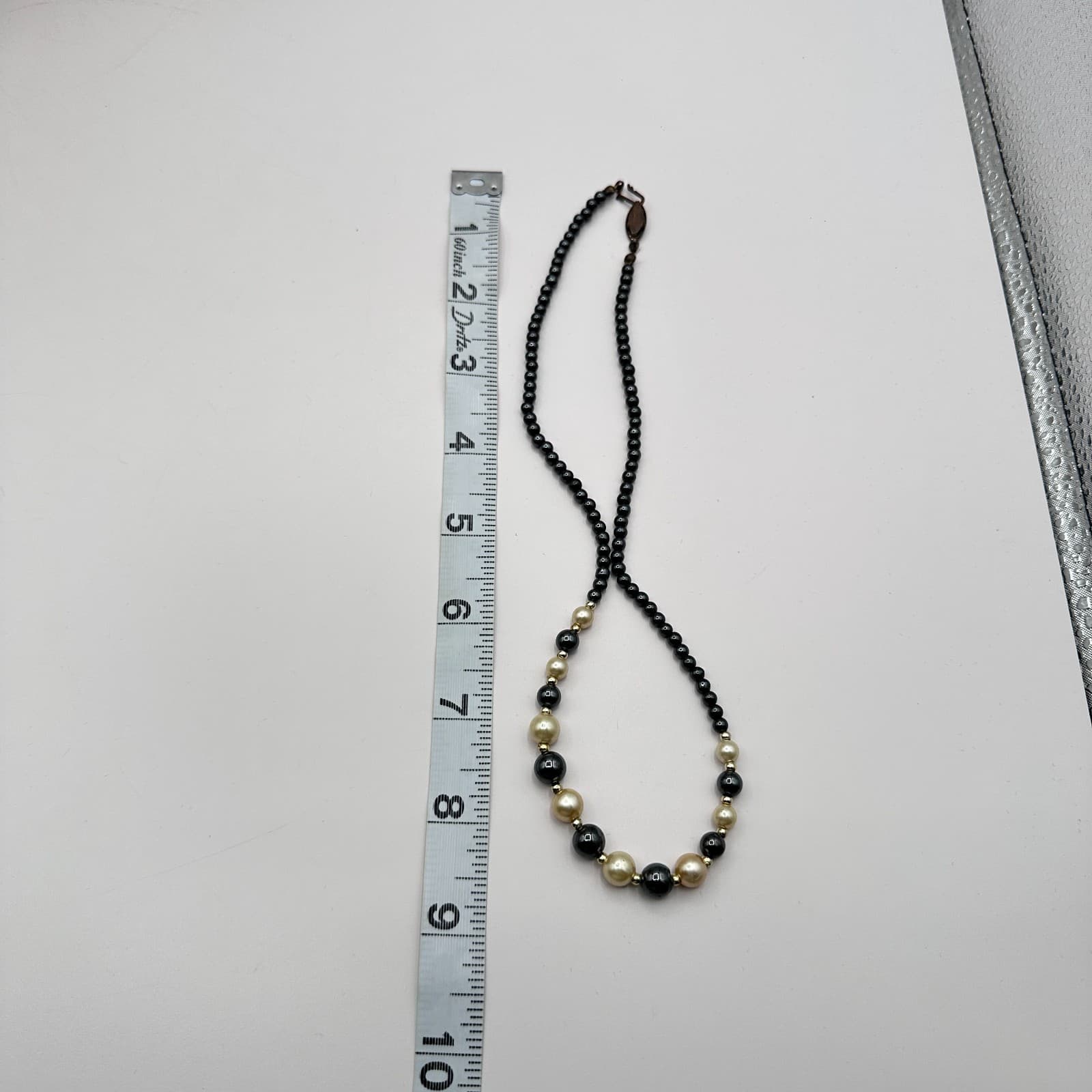 Vintage Y2K Cream Faux Pearl Black Beaded Statement Necklace Gold Tone Jewelry - Thumbnail 9