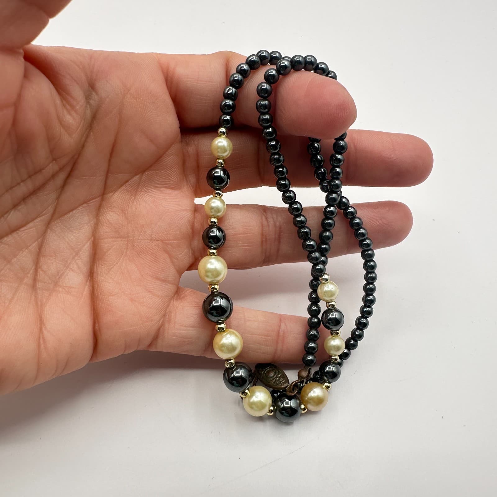 Vintage Y2K Cream Faux Pearl Black Beaded Statement Necklace Gold Tone Jewelry - Thumbnail 8