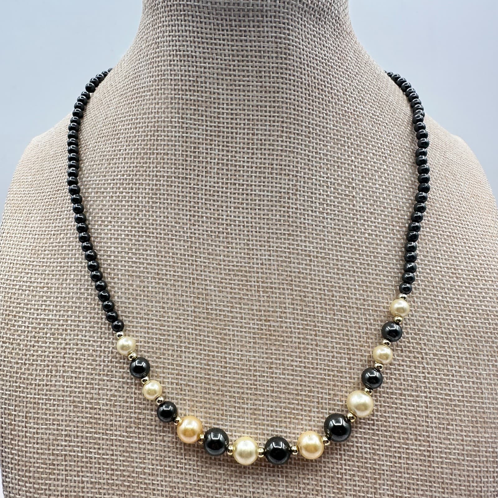 Vintage Y2K Cream Faux Pearl Black Beaded Statement Necklace Gold Tone Jewelry - Thumbnail 2