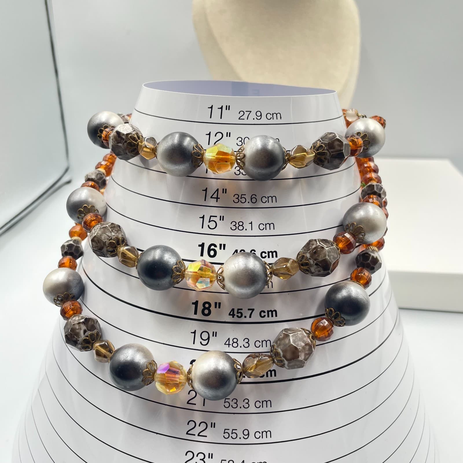 VTG Gold-Tone Amber-Color Faceted Bead Pearls Triple Strand Layered Bib Necklace - Thumbnail 7