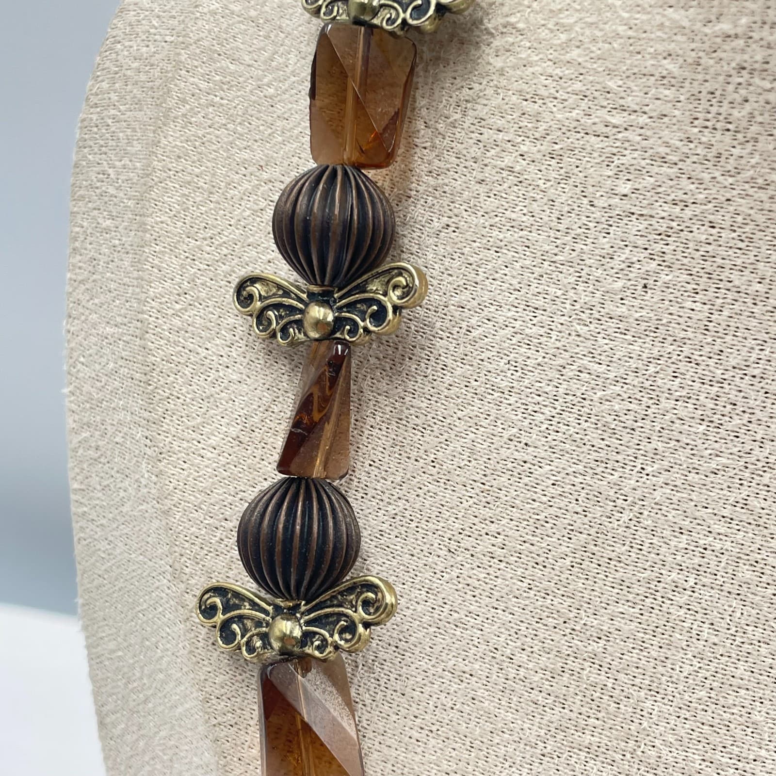 Artisan Gold-Tone Beaded Butterfly Spacers Spiral Heart Pendant Lobster Necklace - Thumbnail 4