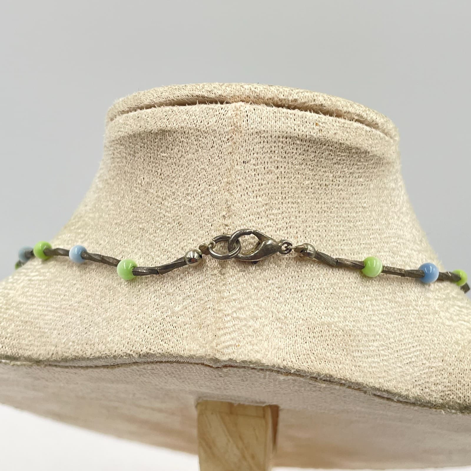 Y2K Pastel-Tone Faceted Bicone Crystals Cat's Eye Pendant Beads Station Necklace - Thumbnail 5