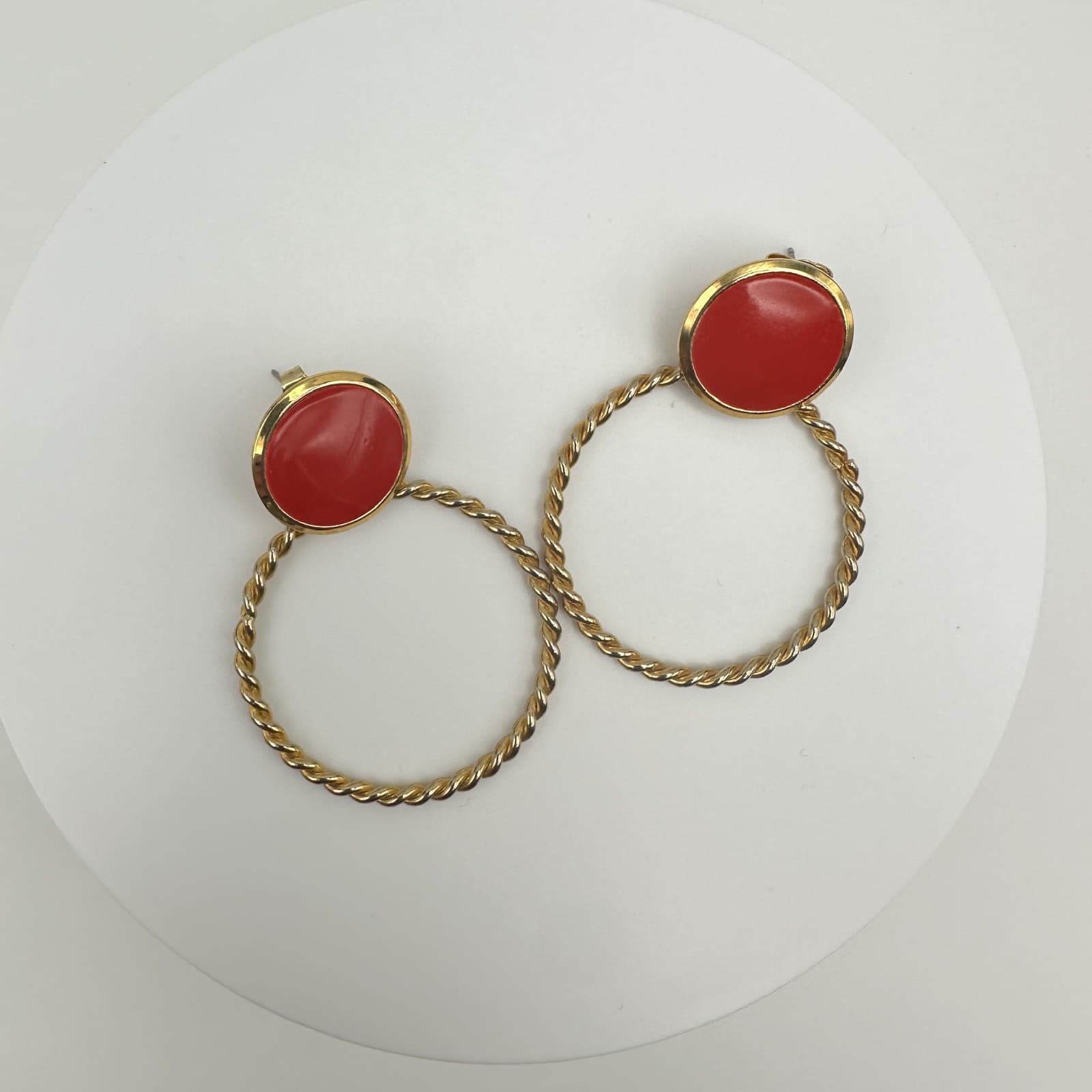 Vintage 80s Gold Tone Red Enamel Twisted Rope Dangle Drop Hoop Earrings Jewelry - Thumbnail 5