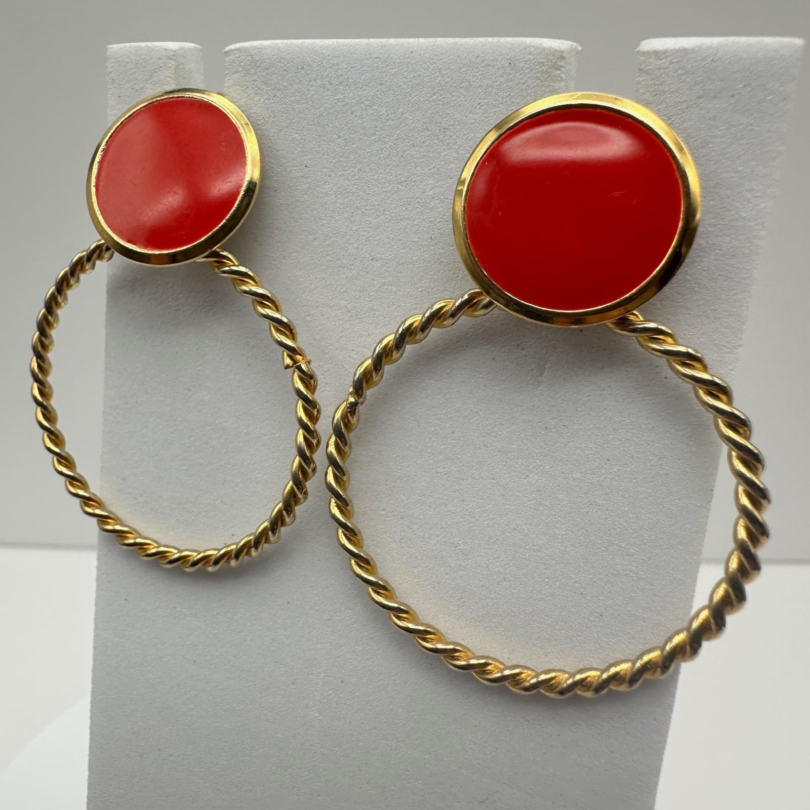 Vintage 80s Gold Tone Red Enamel Twisted Rope Dangle Drop Hoop Earrings Jewelry - Thumbnail 3