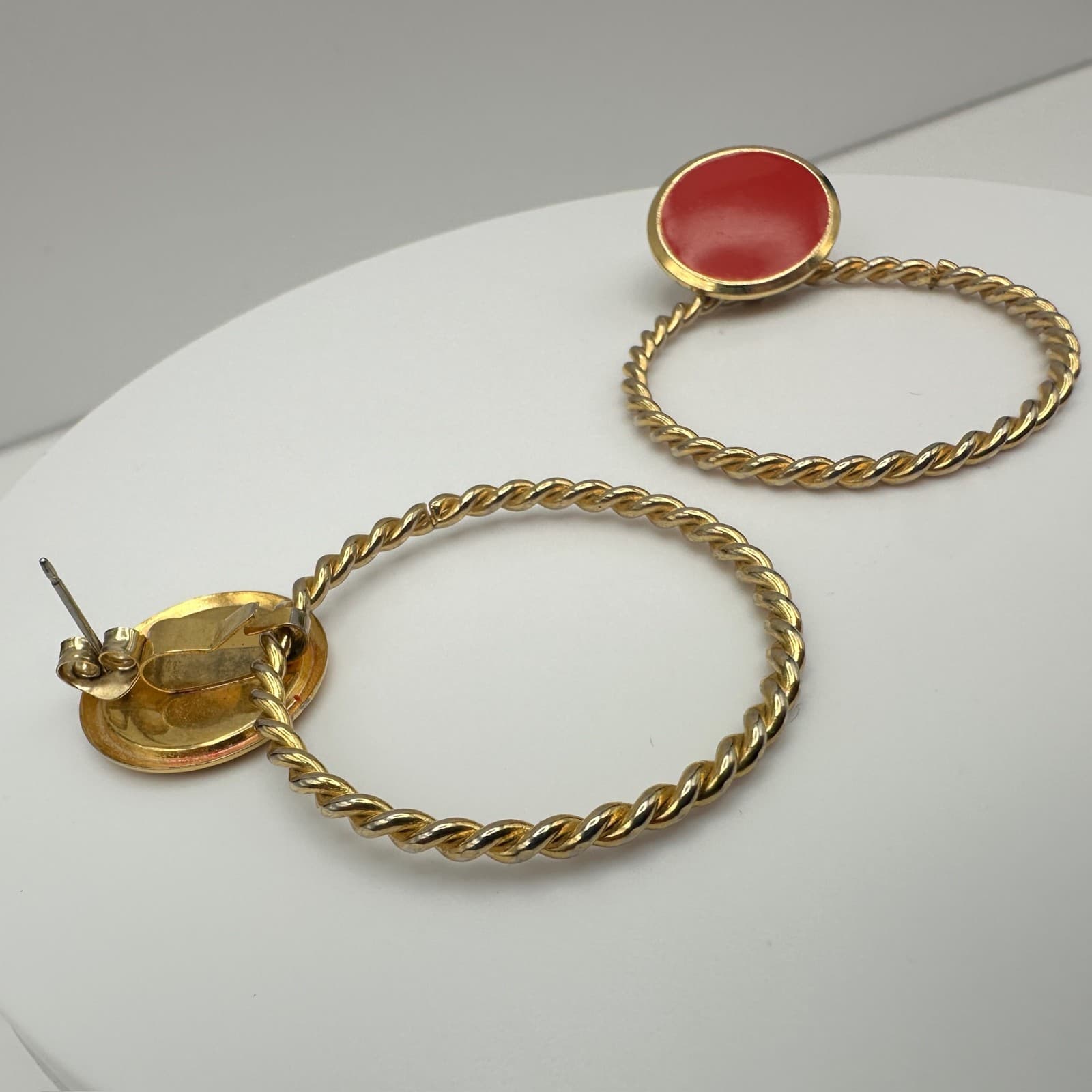 Vintage 80s Gold Tone Red Enamel Twisted Rope Dangle Drop Hoop Earrings Jewelry - Thumbnail 8
