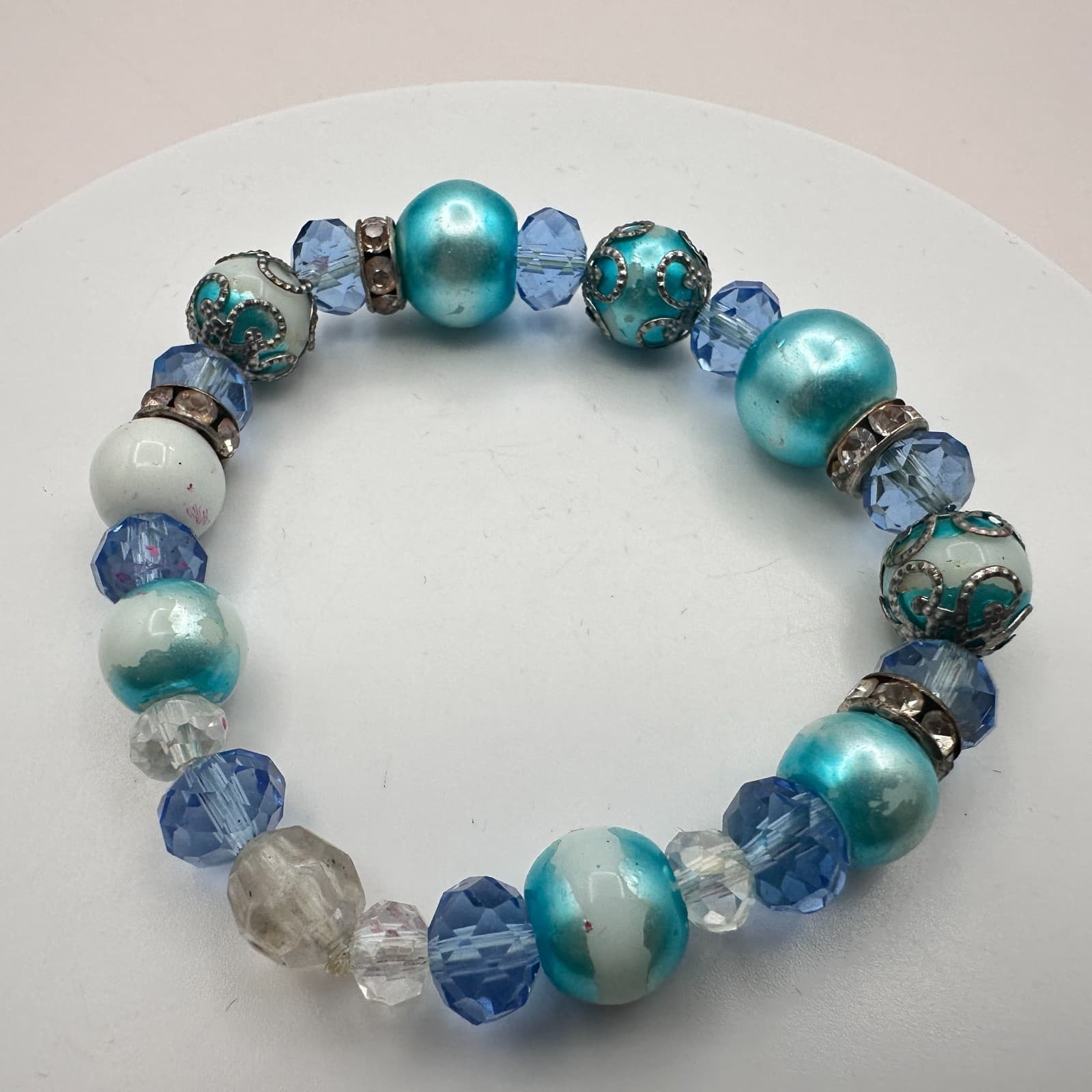 Vintage Y2K Silver Tone Stretch Beaded Bracelet Boho Women's Classic Jewelry - Image 1