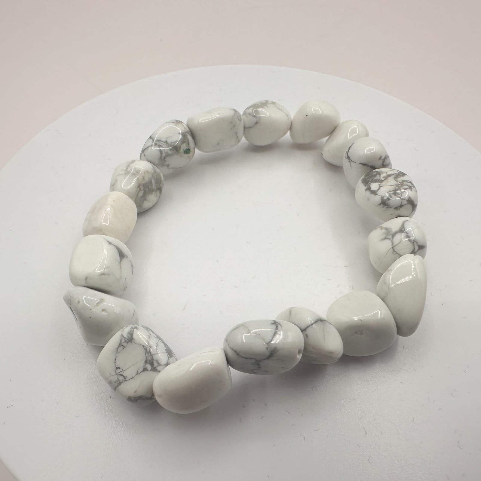 Vintage Y2K White Howlite Tumbled Stone Stretch Bracelet Women's Classic Jewelry - Thumbnail 3